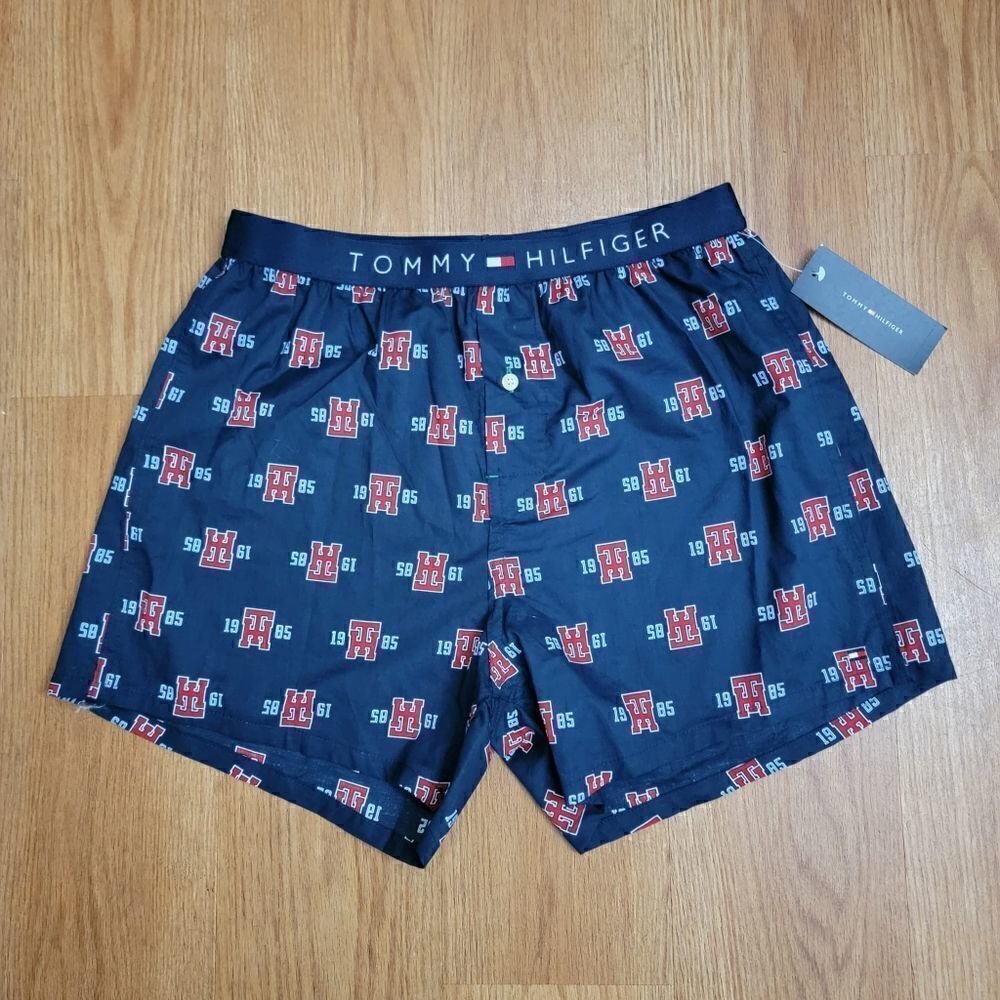 Tommy Hilfiger Men underwear men's size M and XL Cotton classic boxer brief